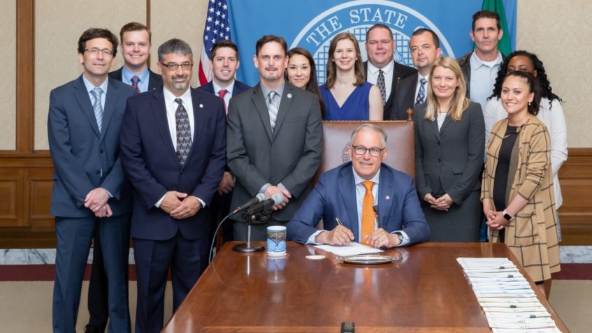 Governor Inslee signs Senate Bill 5035