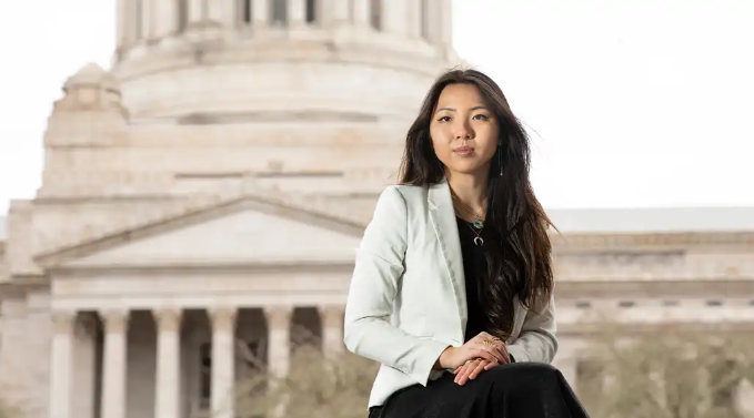 Suburban Times: Quan Huynh ’25 Discusses her Internship at the Washington State Senate