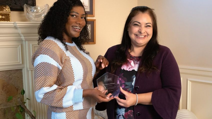 Sen. Dhingra receives Norm Maleng Award from LifeWire for her efforts to end domestic violence