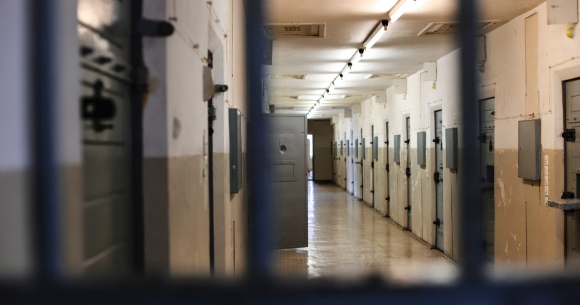 Senate votes to prohibit use of for-profit prisons