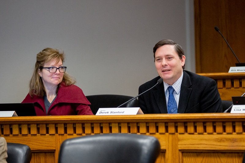 Sen. Stanford and Sen. Brown at a hearing of the Senate Environment, Energy, and Technology Committee, Jan. 21st, 2020.